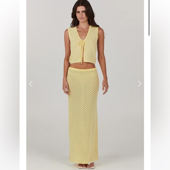 Charlie Holiday Dresses & Skirts - Charlie Holiday Jessie Knit Midi Skirt Yellow Pointelle Resort Vacation NWT